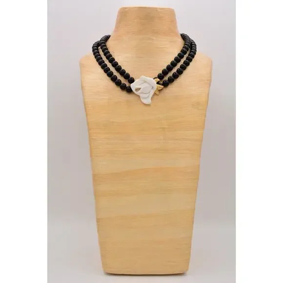 KJL Avon Necklace Collar White Rose Black Beaded Gold Tone Crystal Signed 9A - Picture 2 of 12